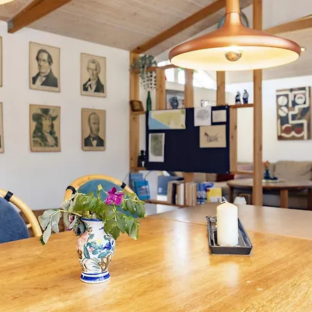 7 Person Holiday In Bl Vand