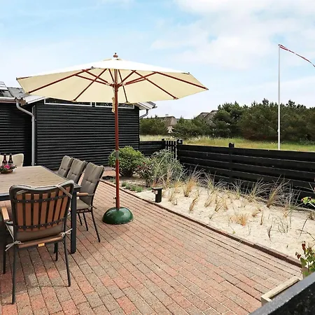 7 Person Holiday In Bl Vand